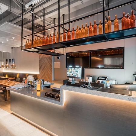 Joy Hongqiao Airport And Railway Hotel Shanghai Extérieur photo